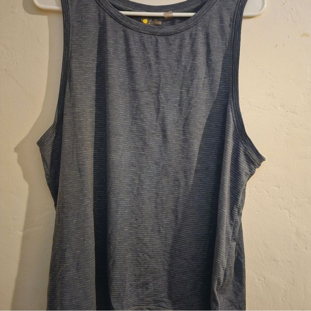 Zella Tank Top with Back Open S Large